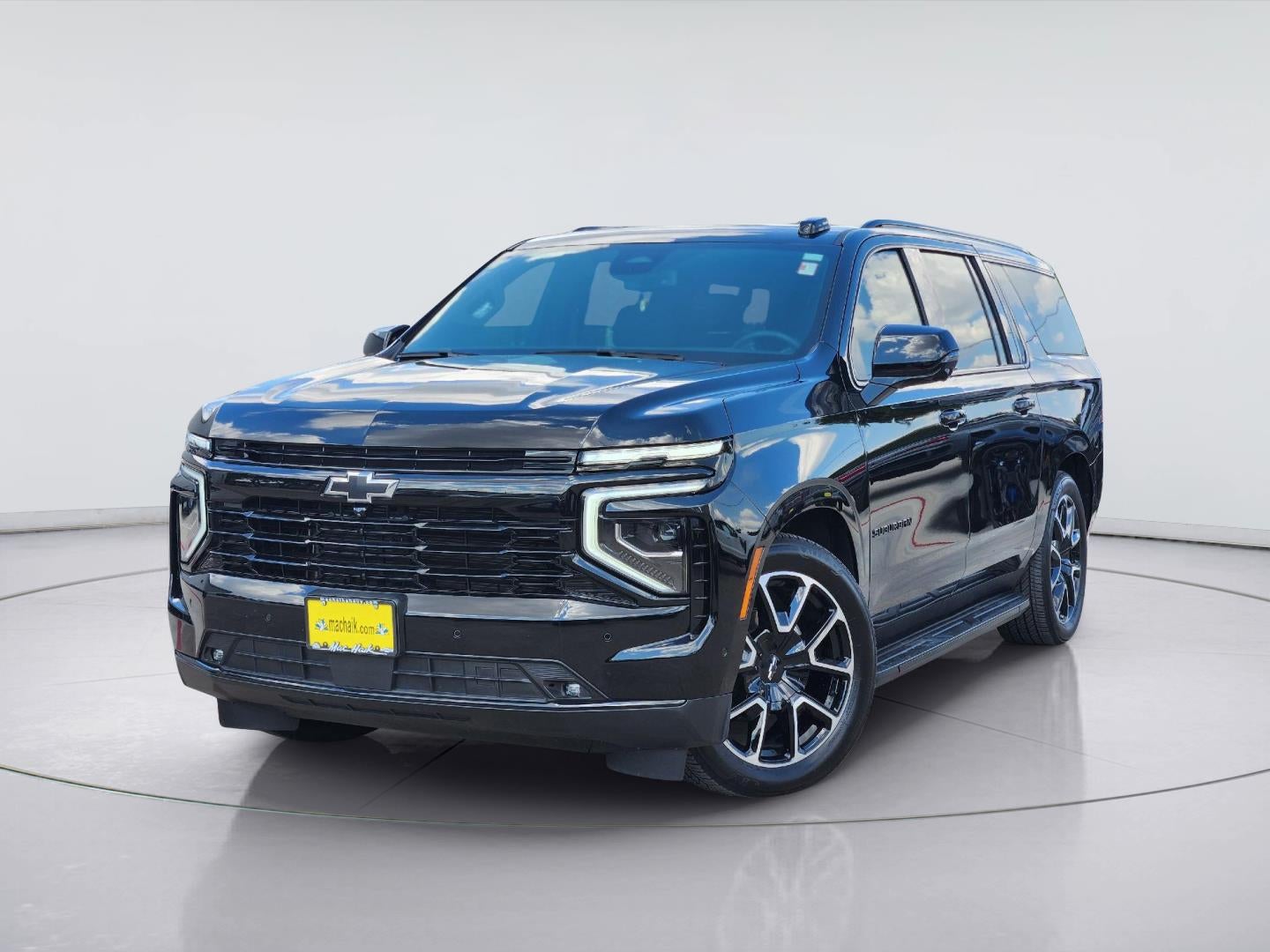 2025 Chevrolet Suburban RST