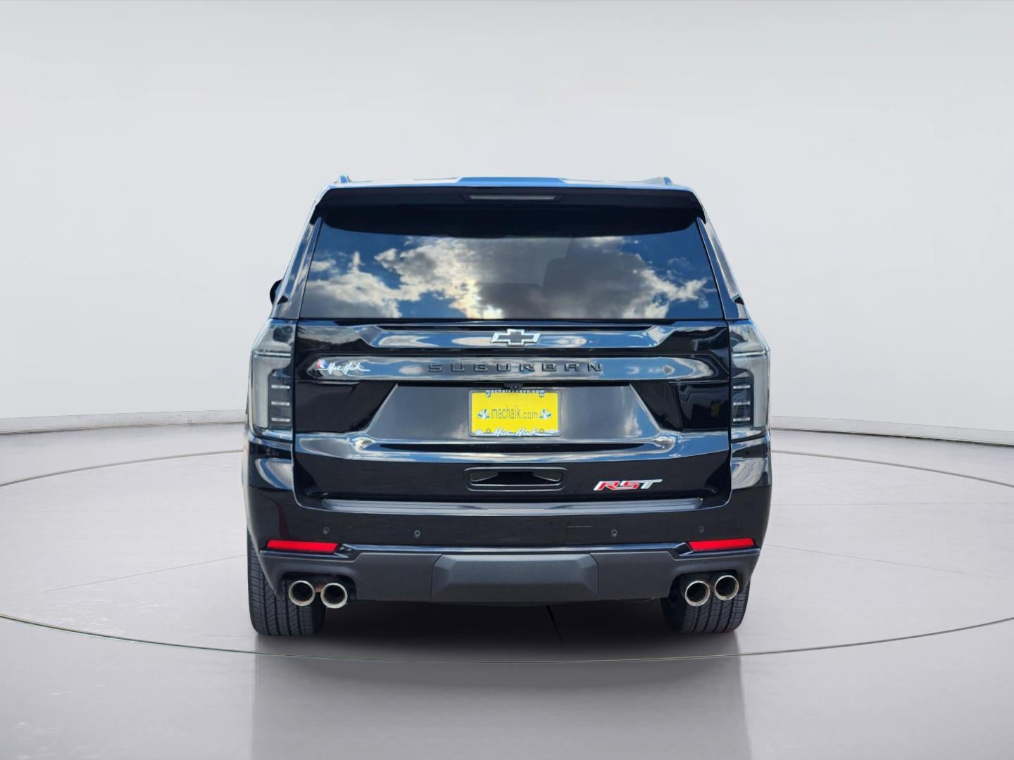 2025 Chevrolet Suburban RST