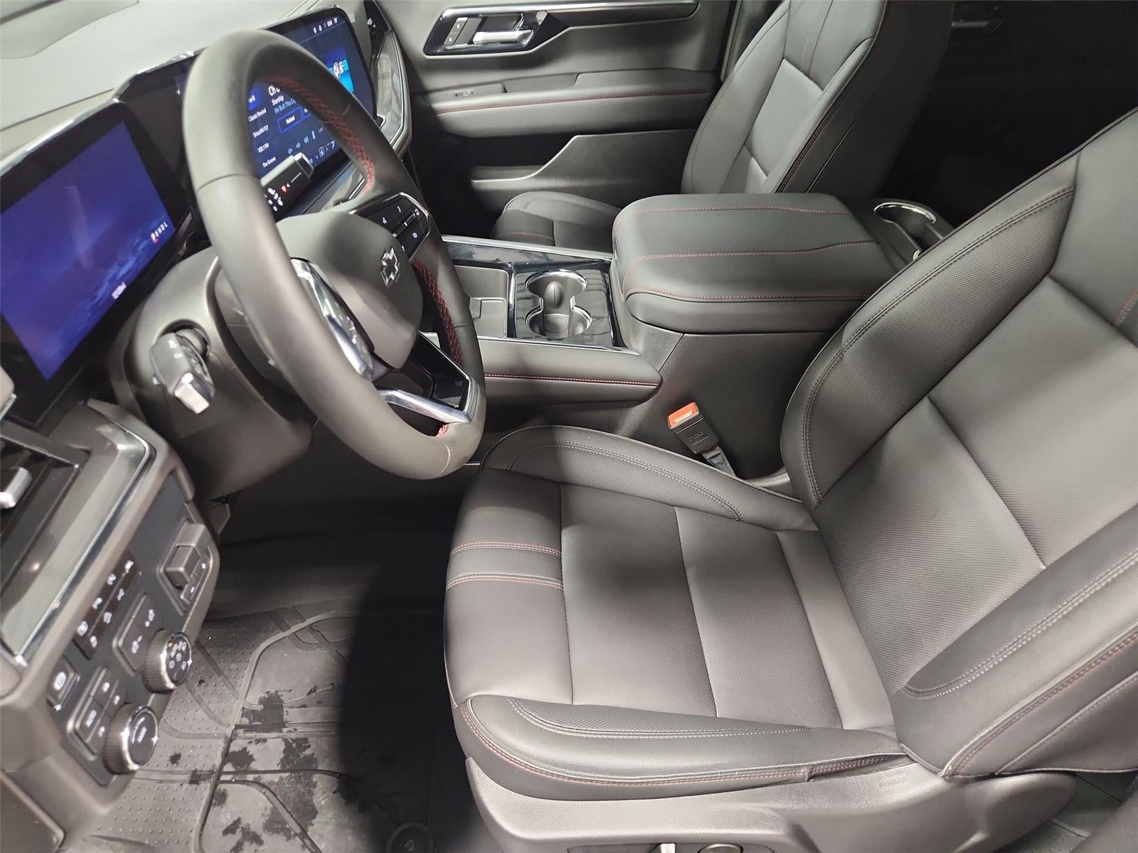 2025 Chevrolet Tahoe RST