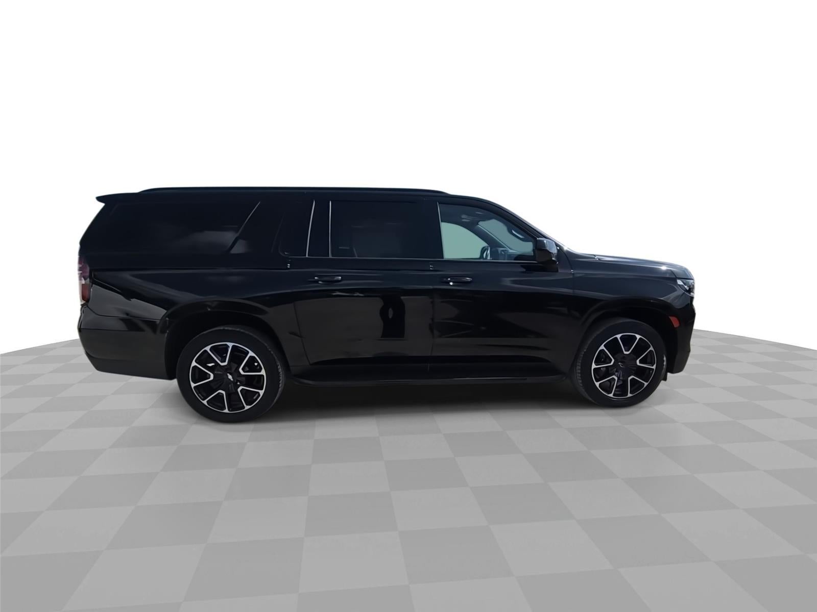 2021 Chevrolet Suburban RST