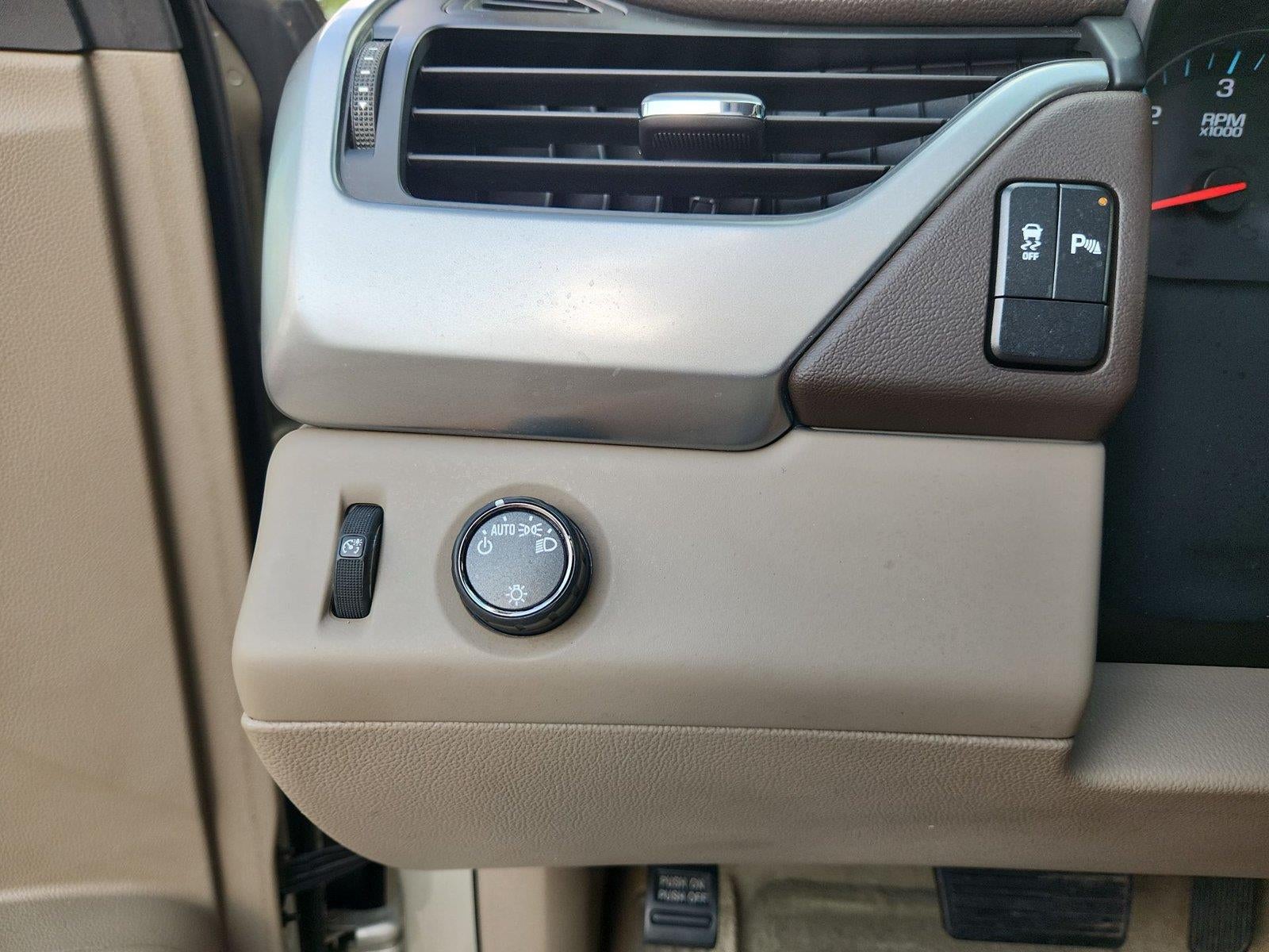2015 Chevrolet Suburban LS