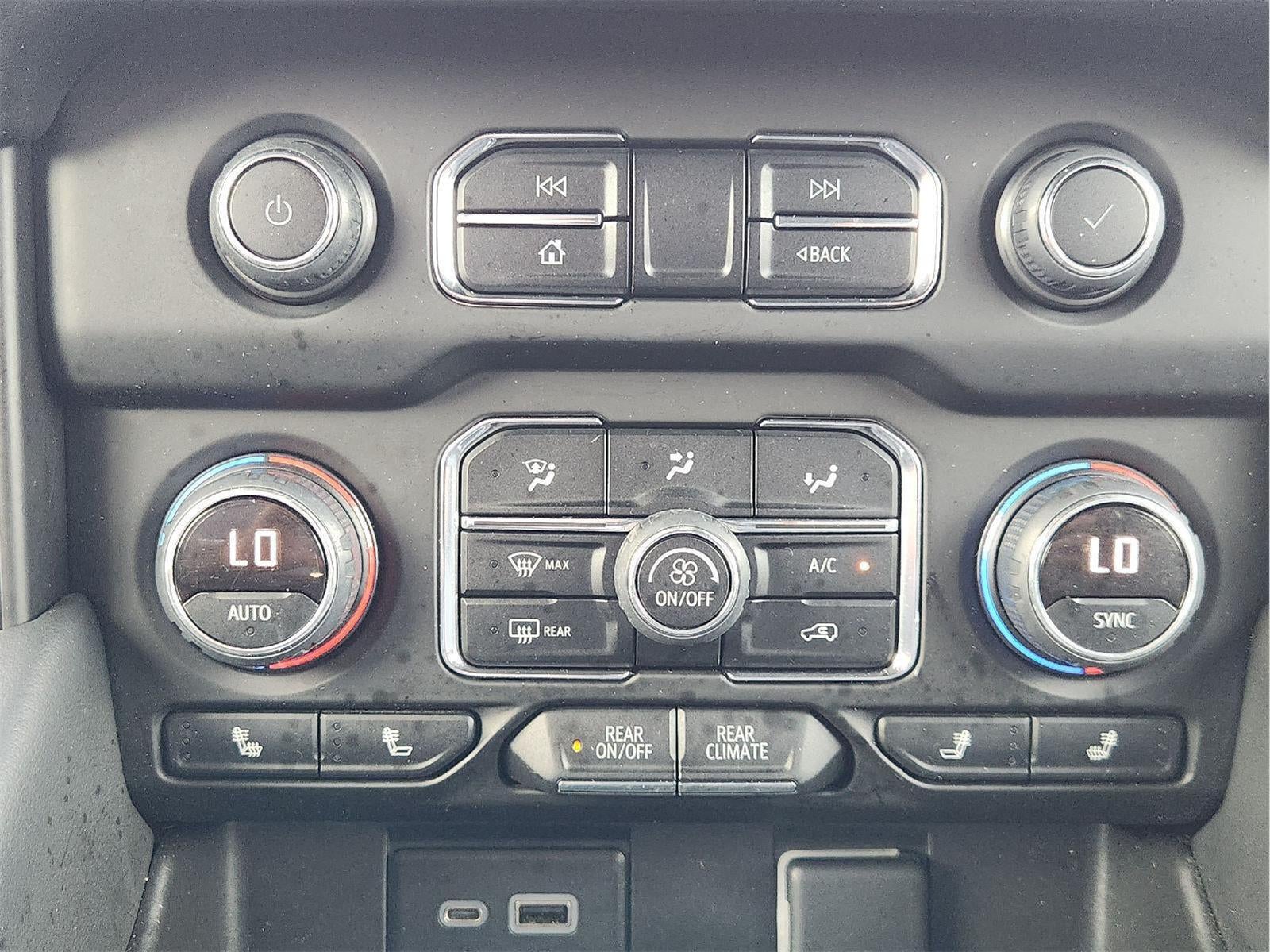 2023 Chevrolet Suburban Z71