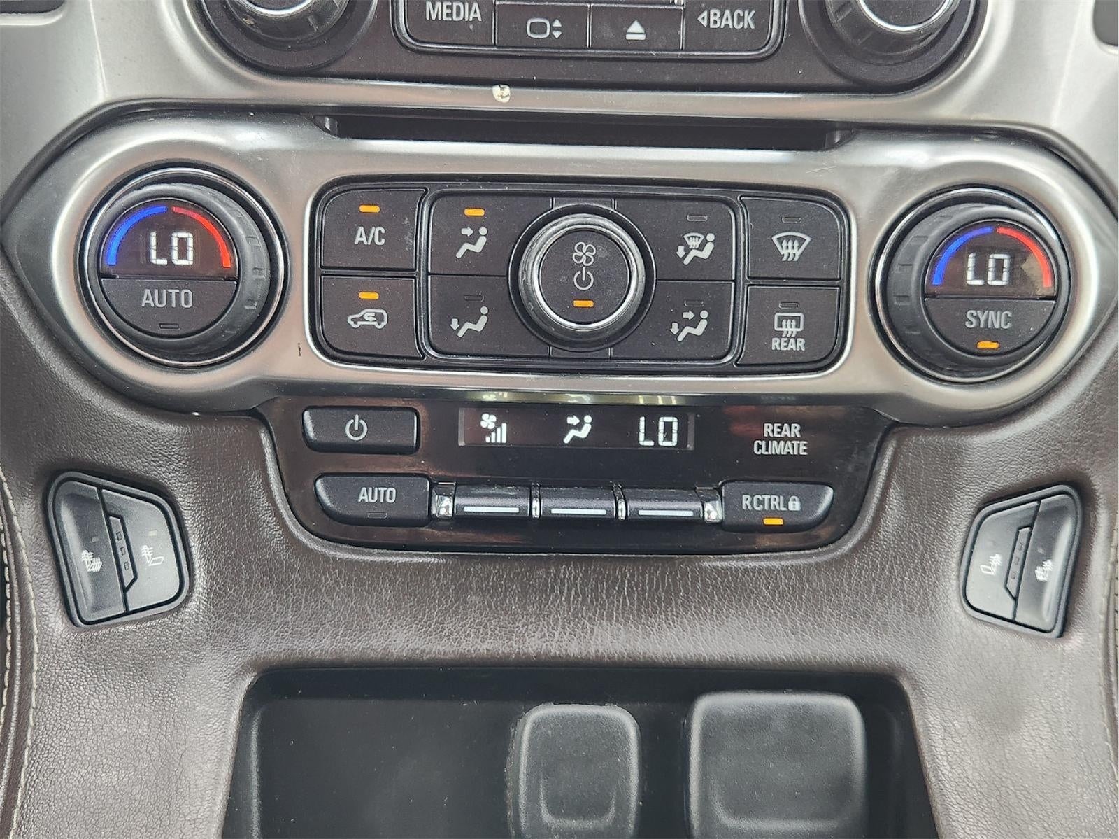 2015 Chevrolet Suburban LT