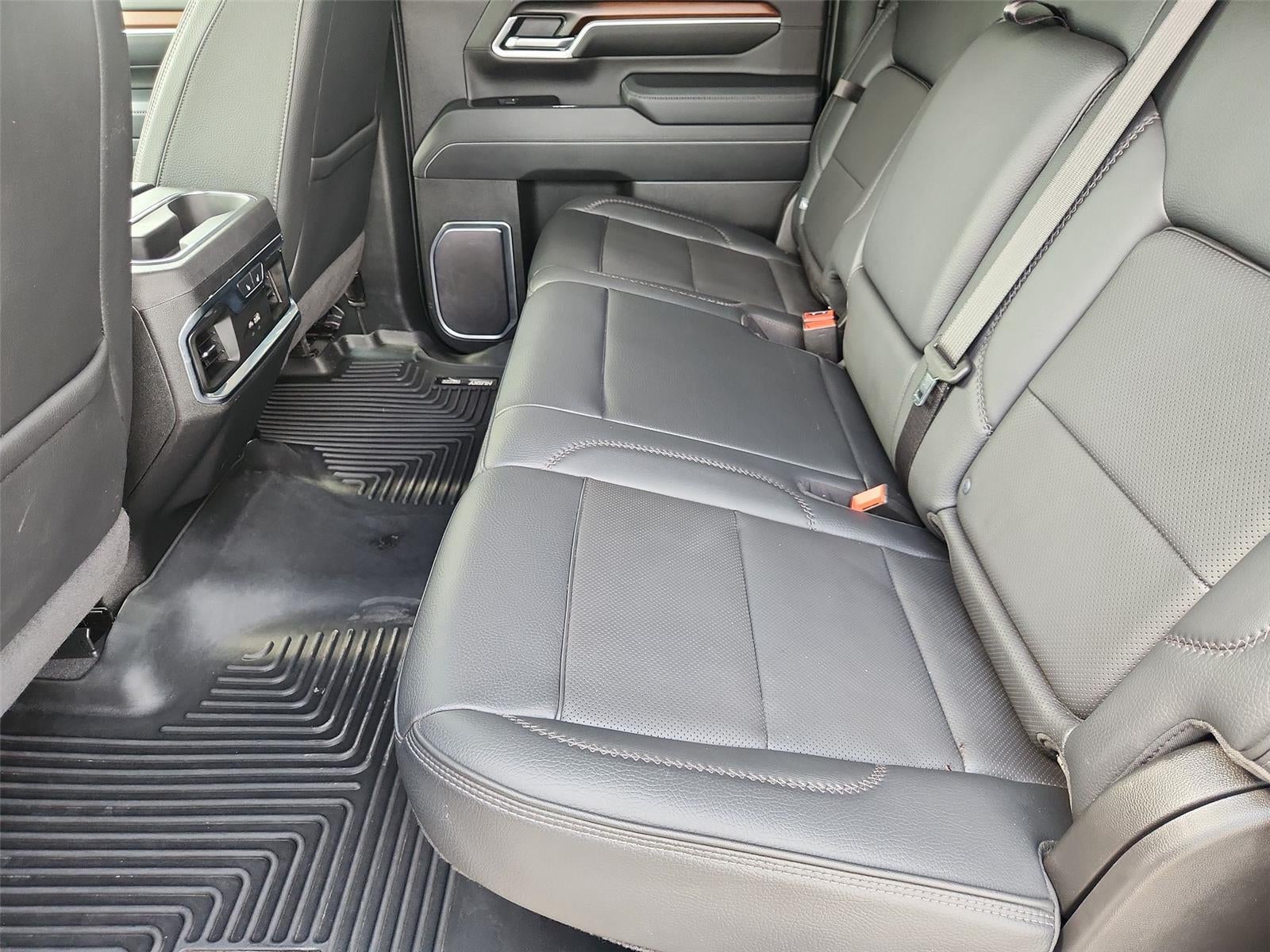 2025 GMC Sierra 2500HD Denali