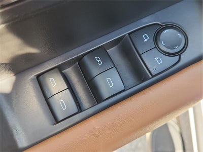 2023 GMC Canyon 4WD AT4