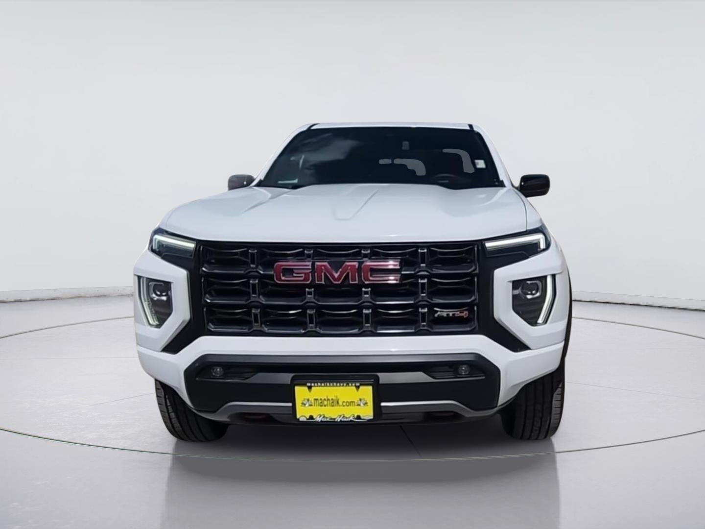 2023 GMC Canyon 4WD AT4