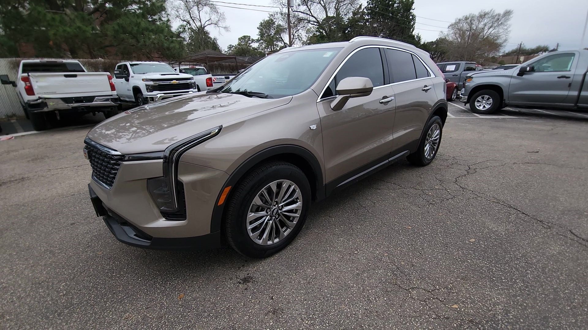 2024 Cadillac XT4 Premium Luxury