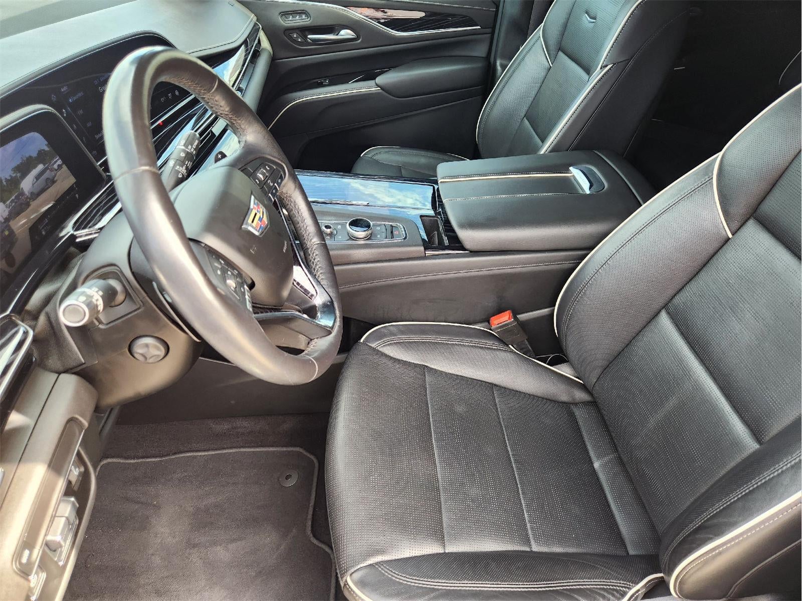 2022 Cadillac Escalade Sport