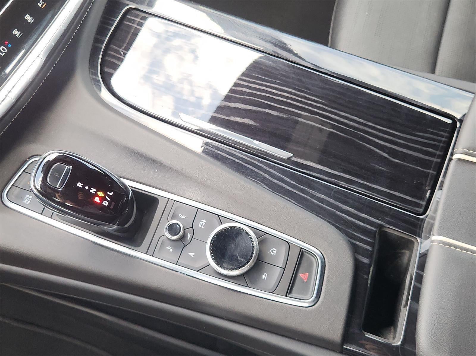 2022 Cadillac Escalade Sport