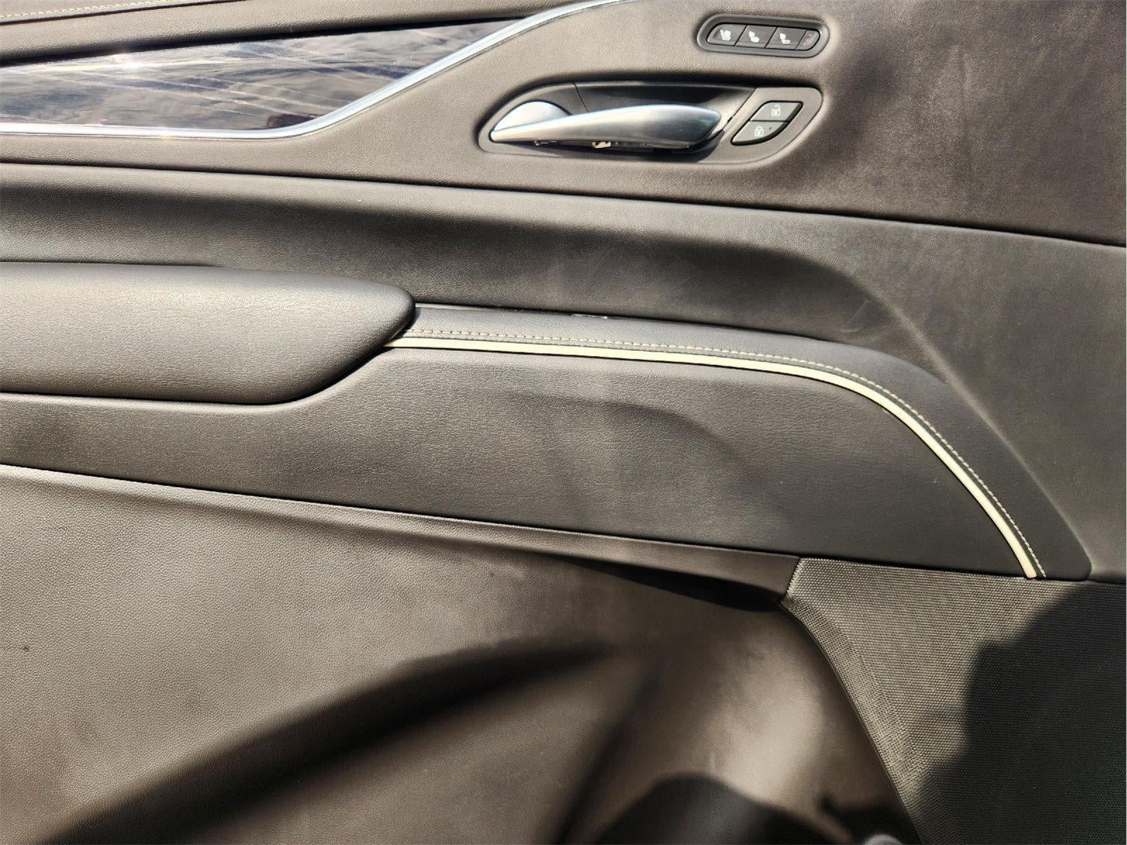 2022 Cadillac Escalade Sport