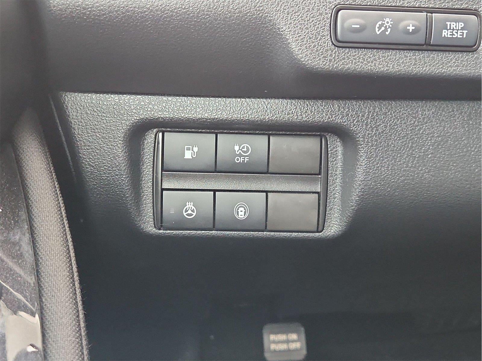 2022 Nissan LEAF SV