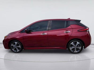2022 Nissan LEAF SV