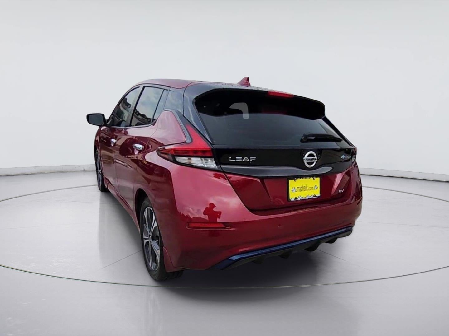 2022 Nissan LEAF SV