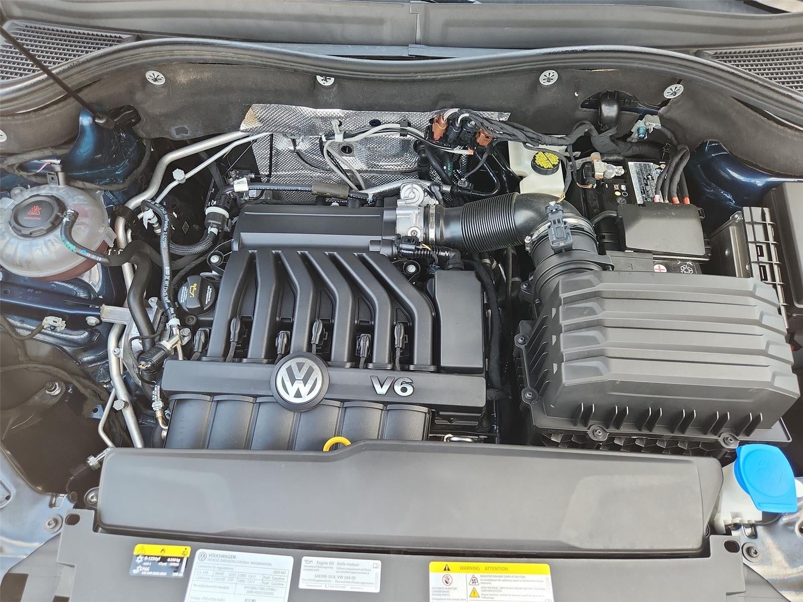 2023 Volkswagen Atlas Cross Sport 3.6L V6 SEL Premium R-Line