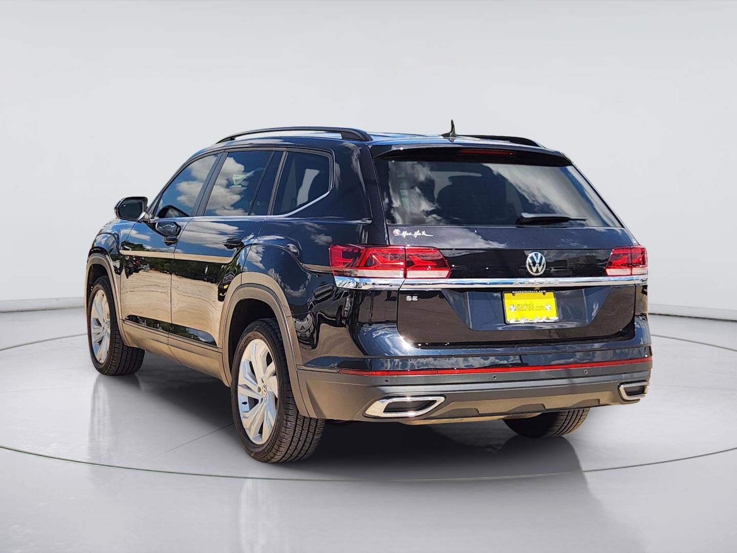 2021 Volkswagen Atlas 2.0T SE w/Technology