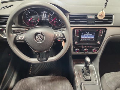 2018 Volkswagen Passat 2.0T S
