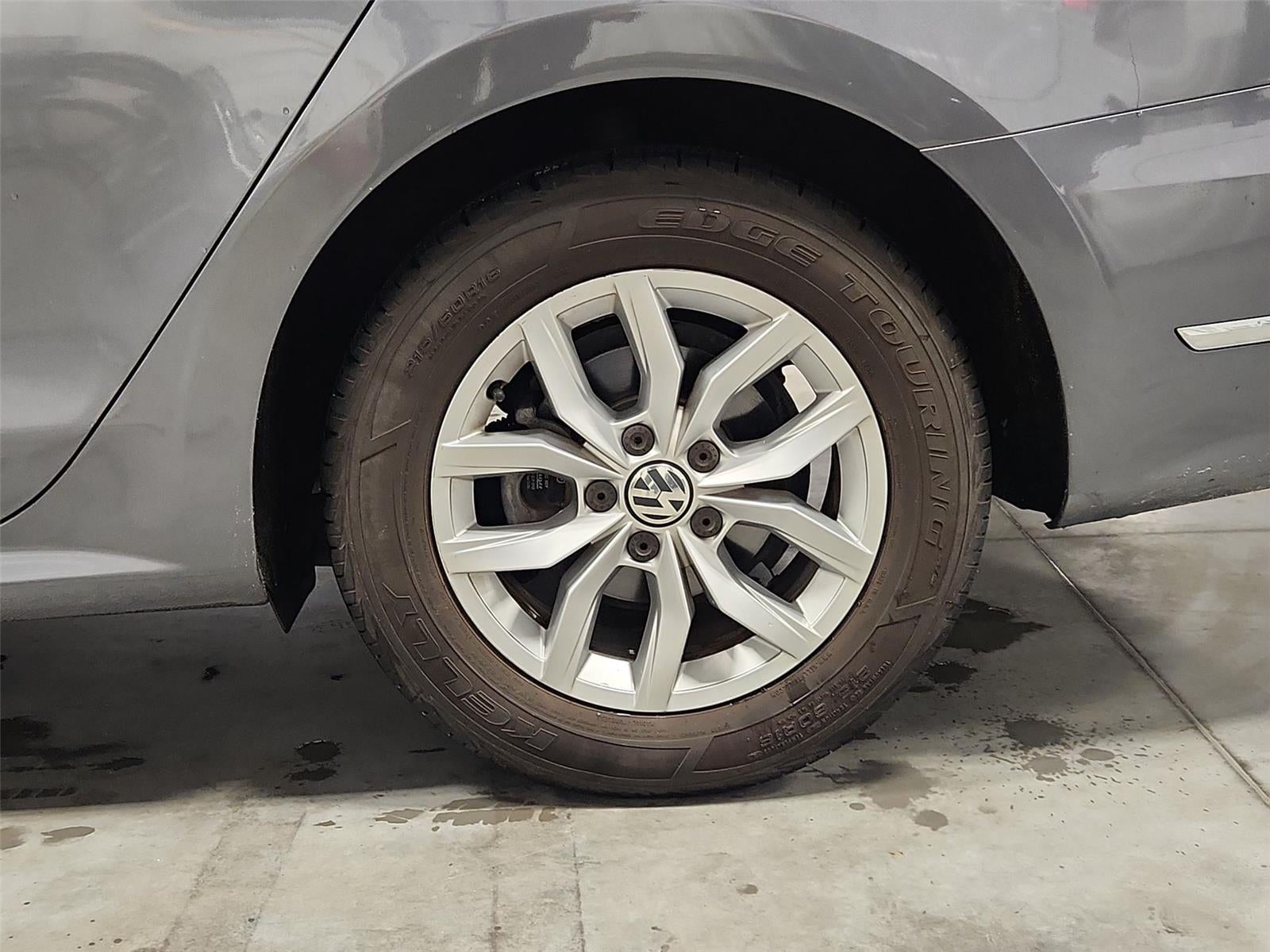 2018 Volkswagen Passat 2.0T S