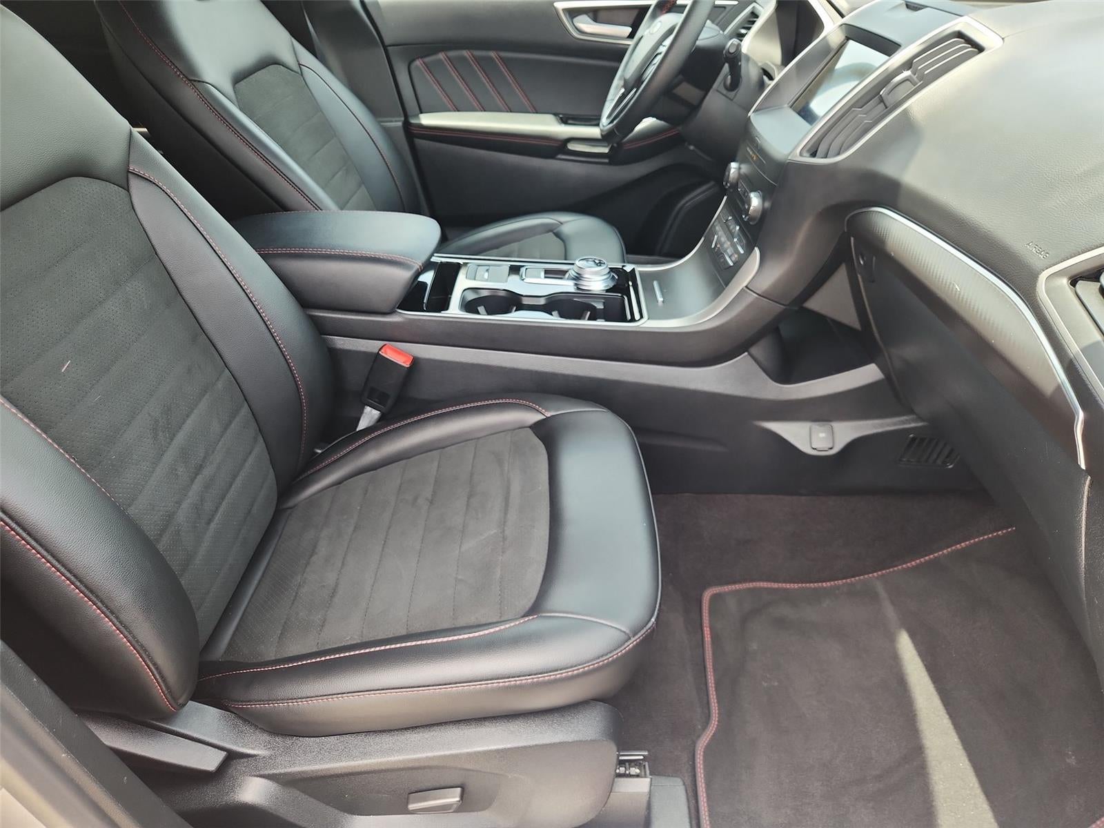 2020 Ford Edge ST Line
