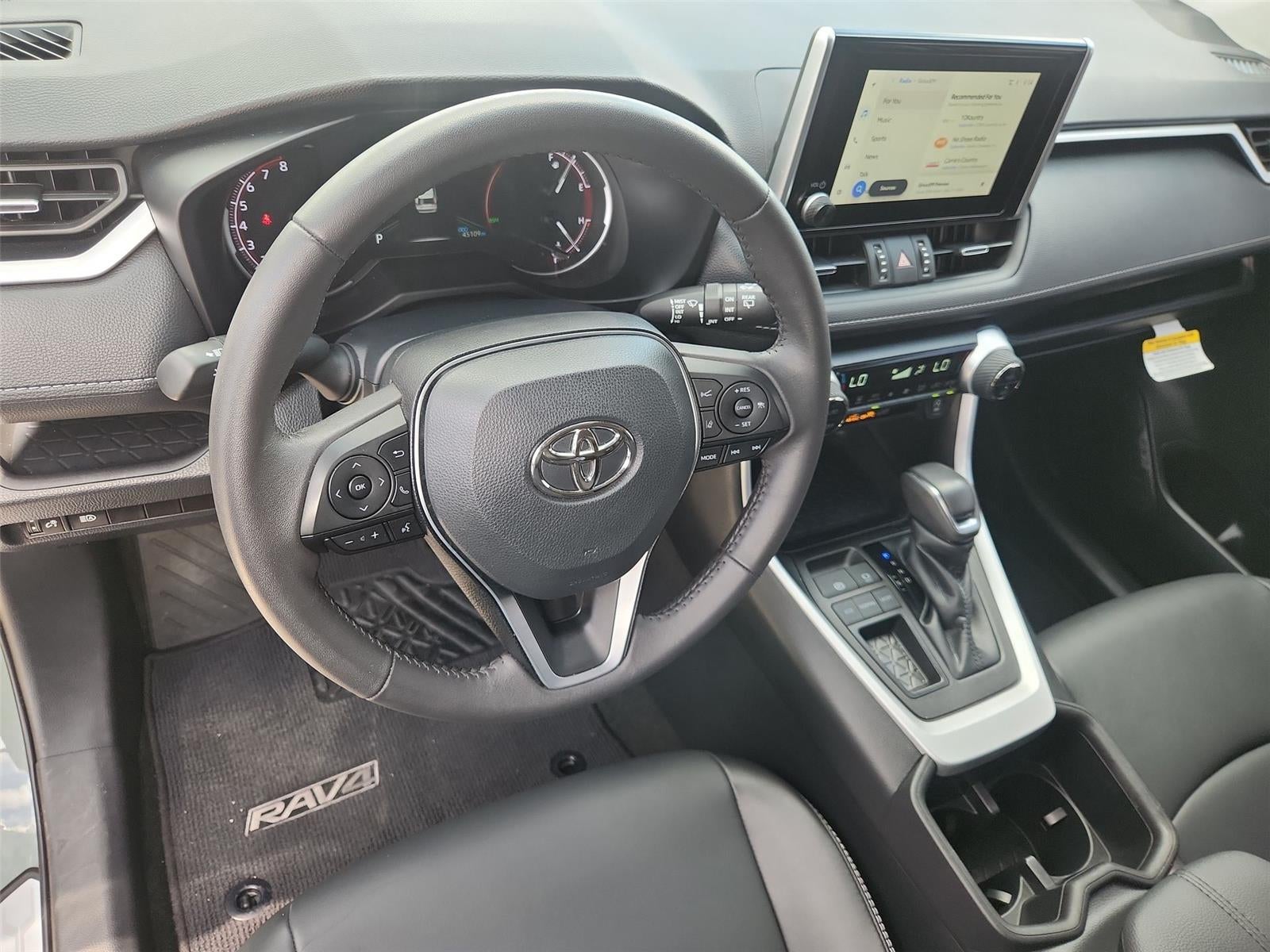 2023 Toyota RAV4 XLE Premium