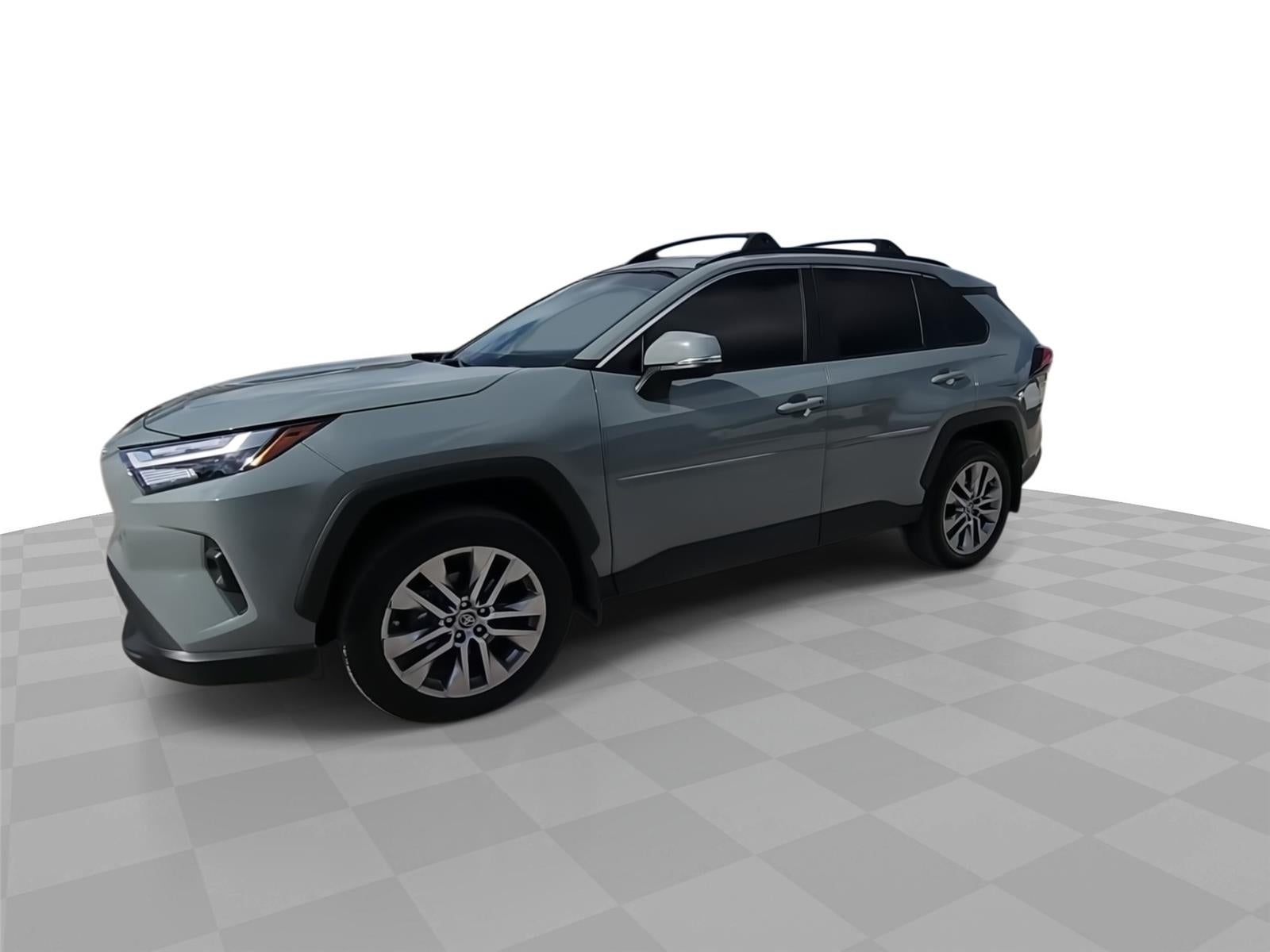 2023 Toyota RAV4 XLE Premium