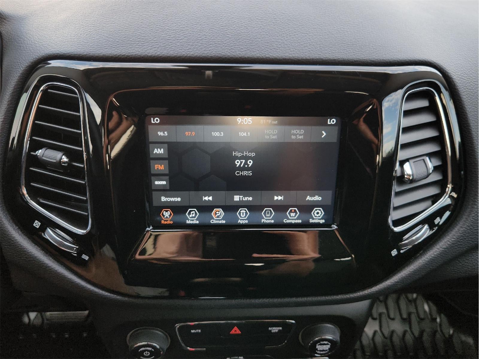 2020 Jeep COMPASS Altitude