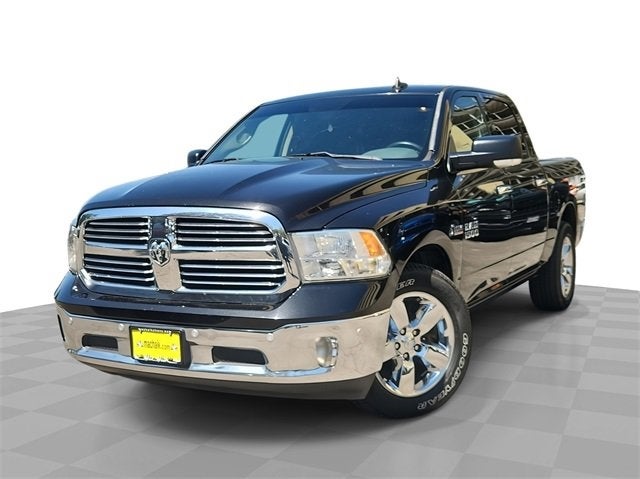 2017 RAM 1500 Lone Star Crew Cab 4x2 5'7" Box