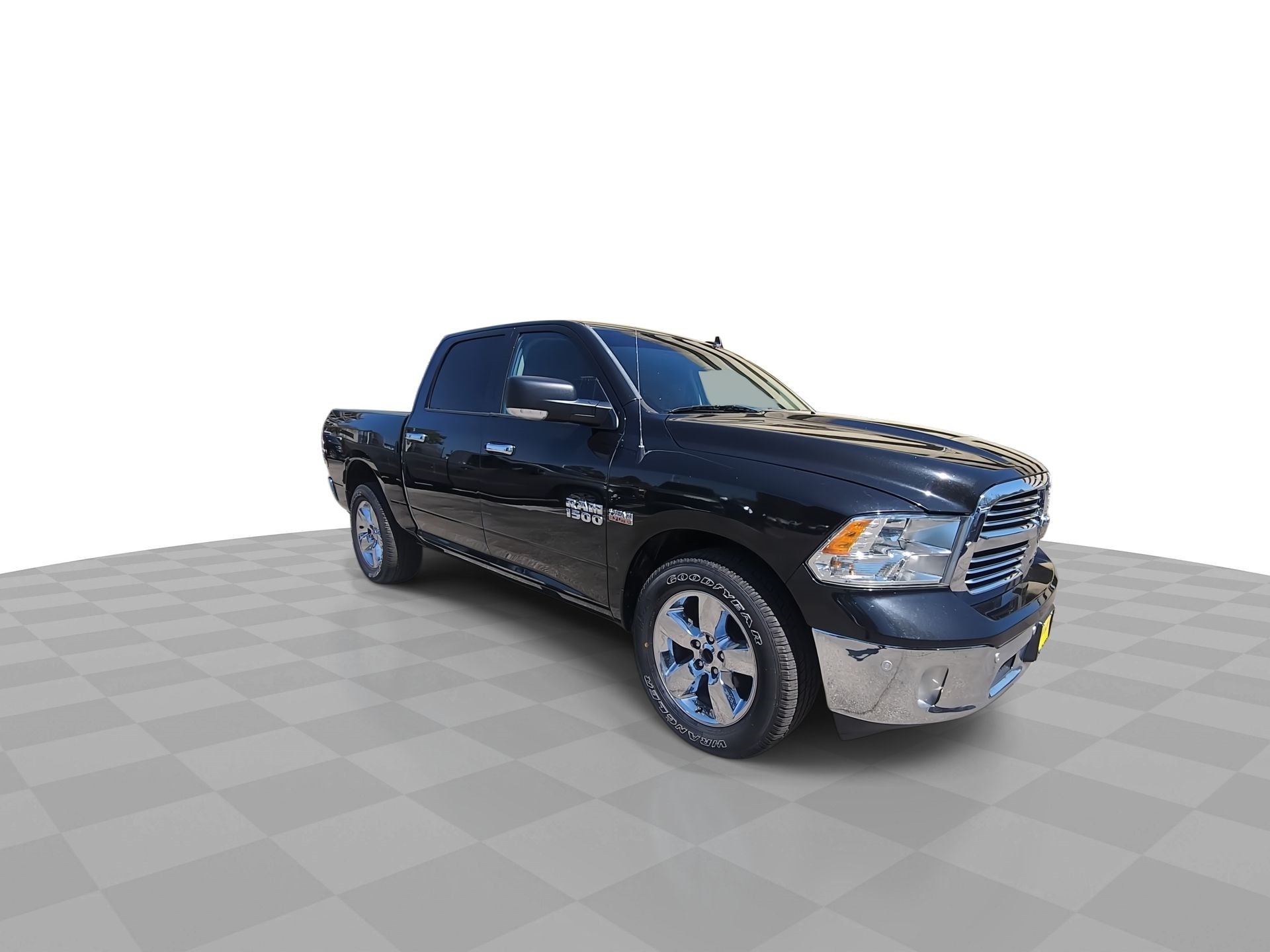 2017 RAM 1500 Lone Star Crew Cab 4x2 5'7" Box