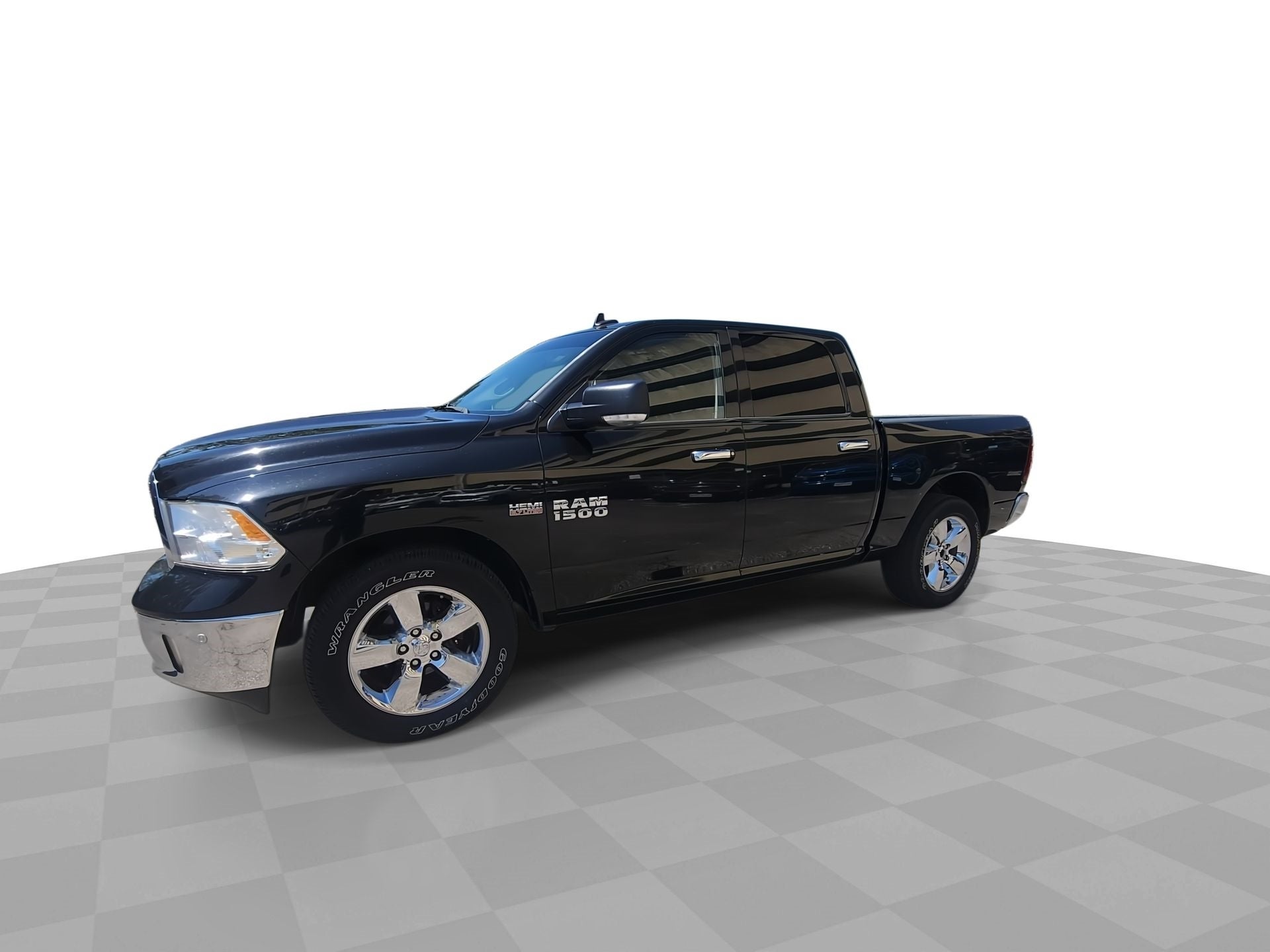 2017 RAM 1500 Lone Star Crew Cab 4x2 5'7" Box