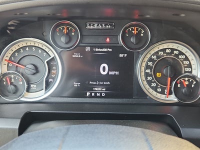 2017 RAM 1500 Lone Star Crew Cab 4x2 5'7" Box