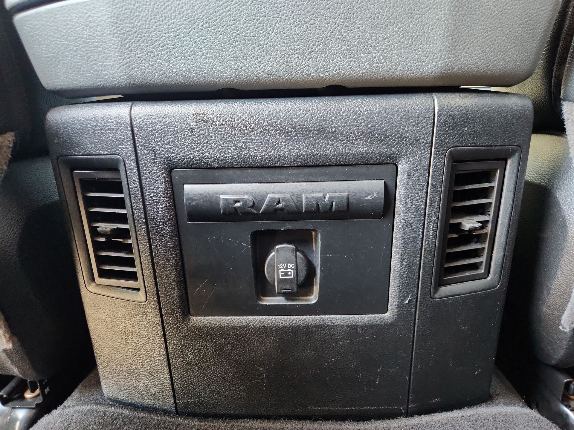 2017 RAM 1500 Lone Star Crew Cab 4x2 5'7" Box