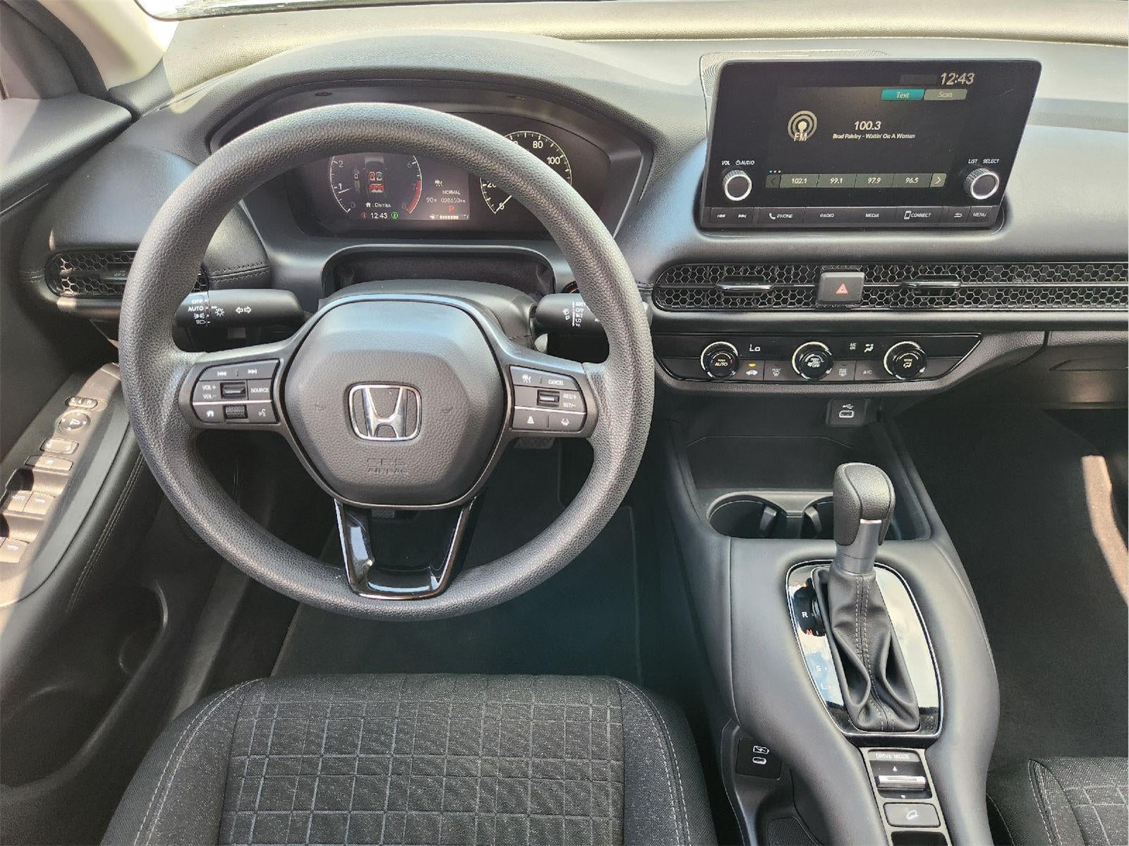 2025 Honda HR-V LX