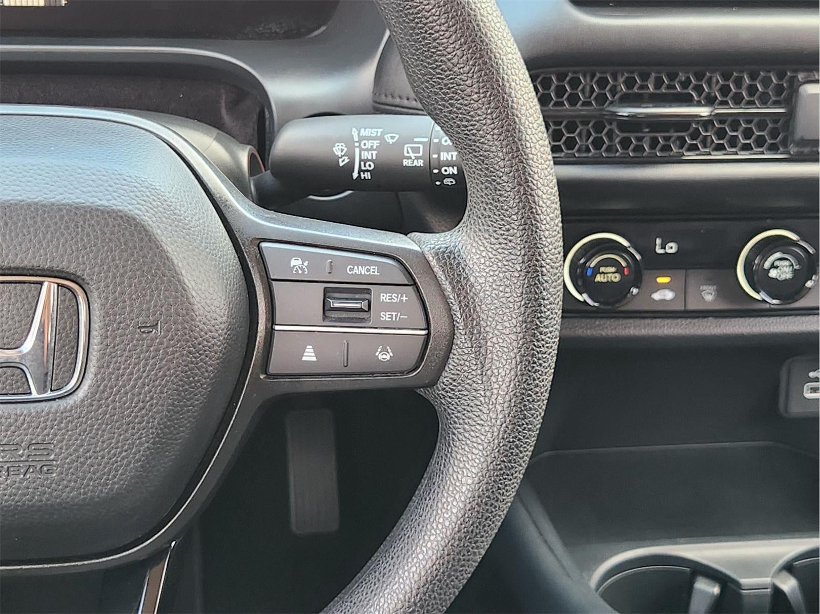 2025 Honda HR-V LX