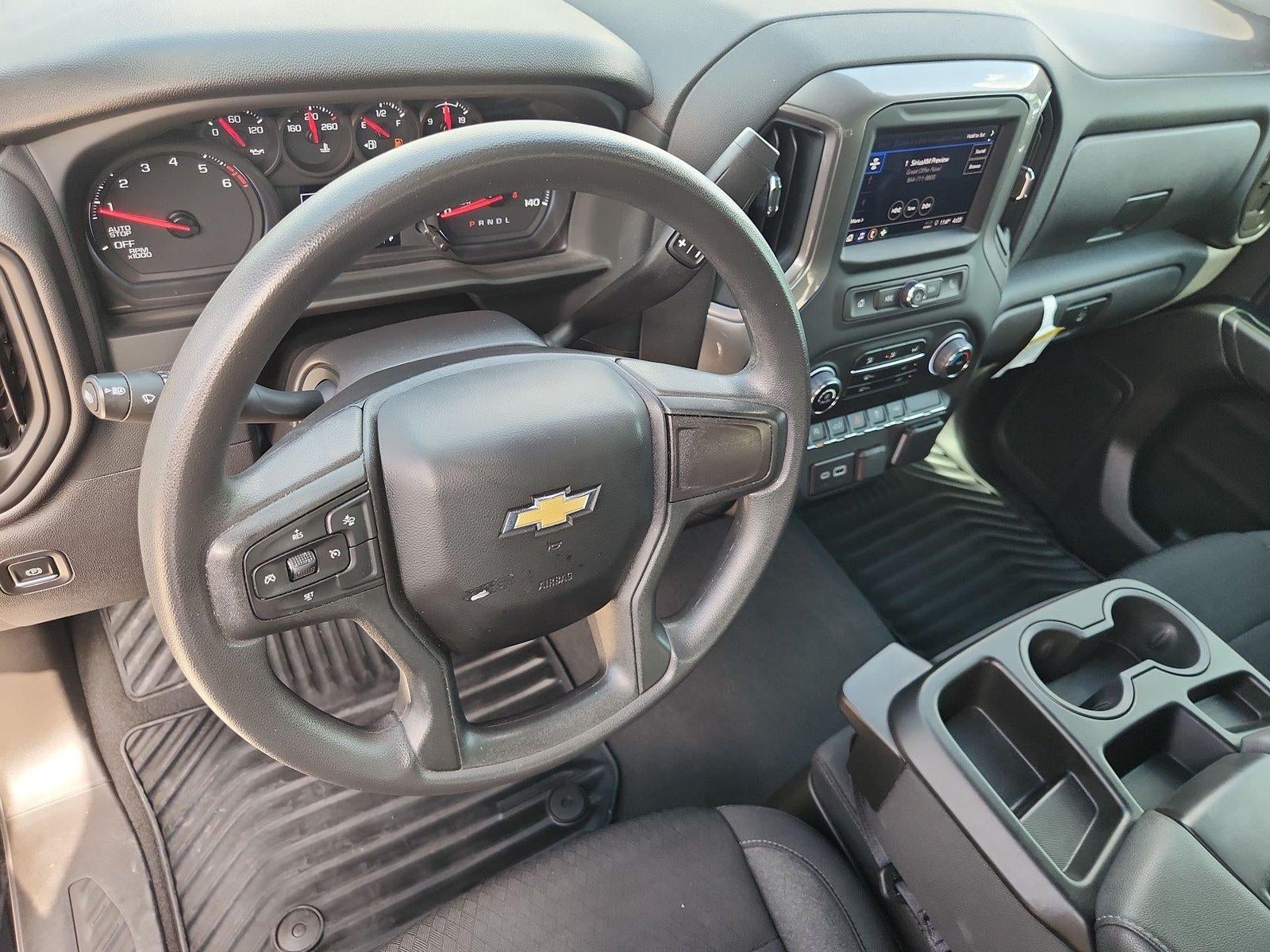 2024 Chevrolet Silverado 1500 Custom