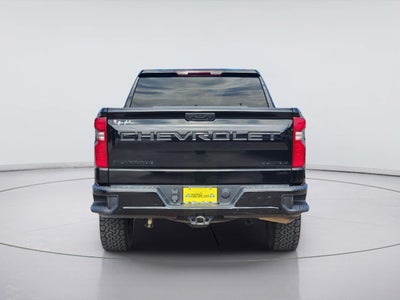 2022 Chevrolet Silverado 1500 Custom Trail Boss