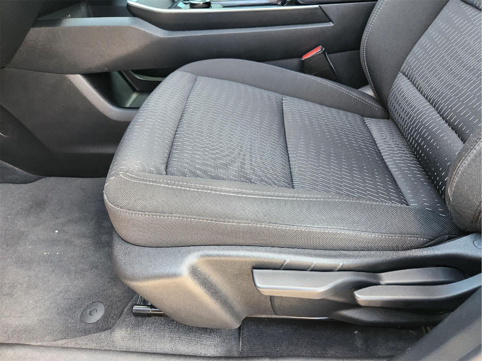 2026 Chevrolet Equinox LT - Photo 23