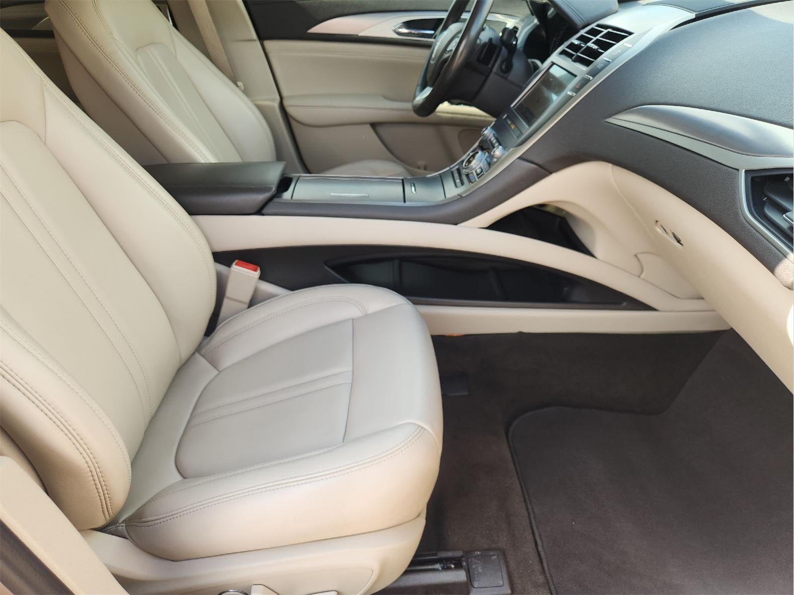 2020 Lincoln MKZ Standard