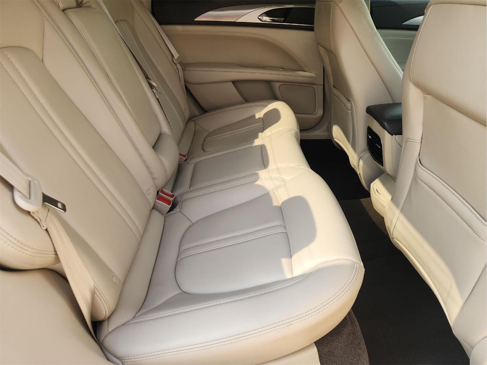 2020 Lincoln MKZ Standard