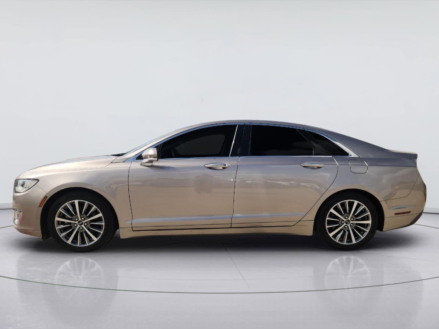 2020 Lincoln MKZ Standard