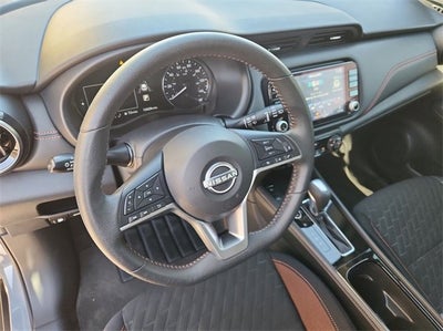 2023 Nissan Kicks SR