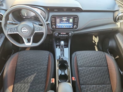 2023 Nissan Kicks SR