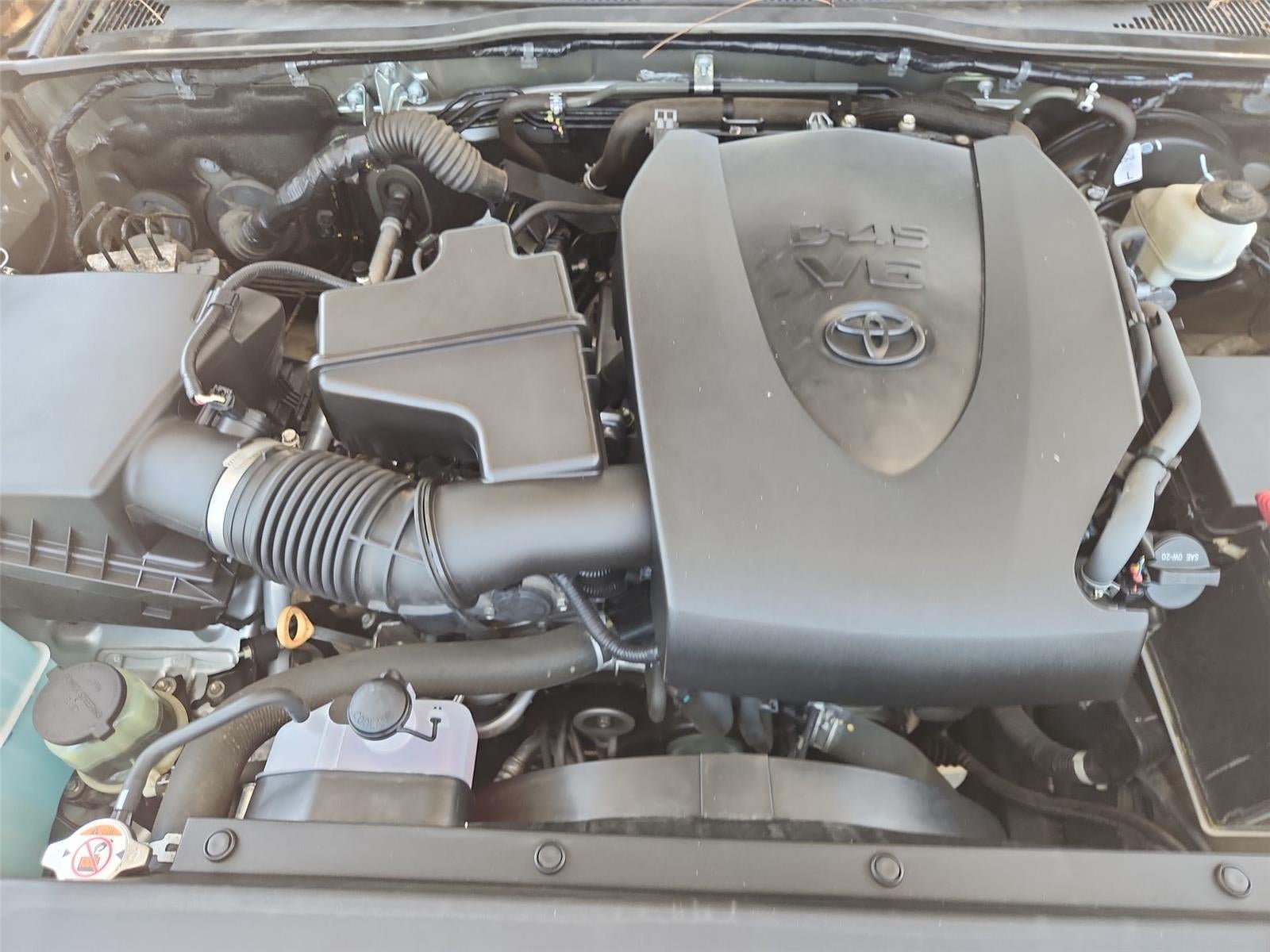 2022 Toyota Tacoma SR5 V6