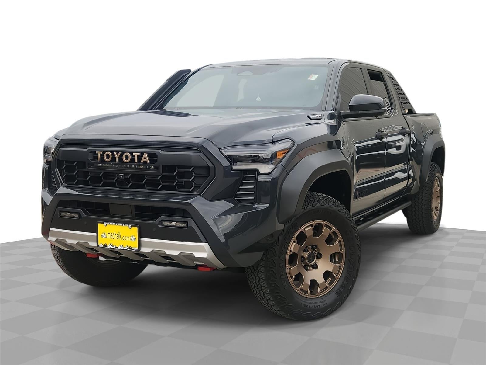 2025 Toyota Tacoma Trailhunter HV