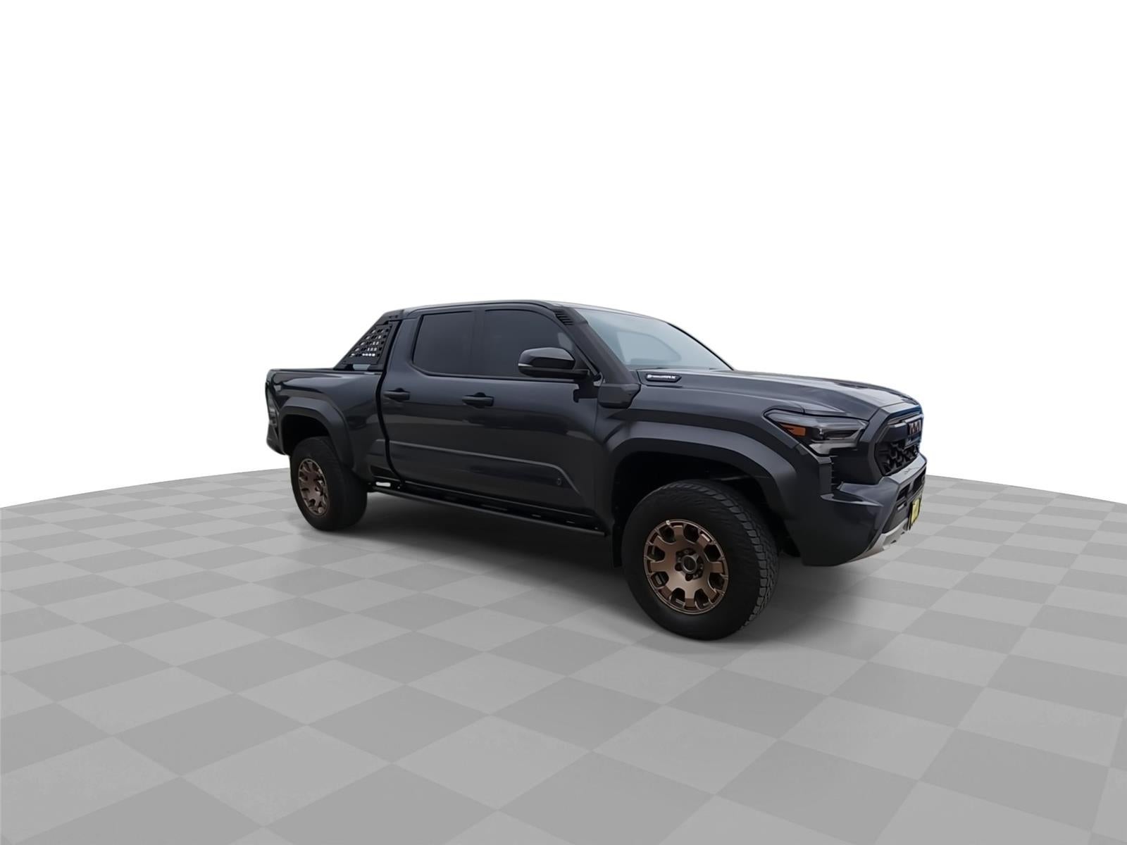 2025 Toyota Tacoma Trailhunter HV
