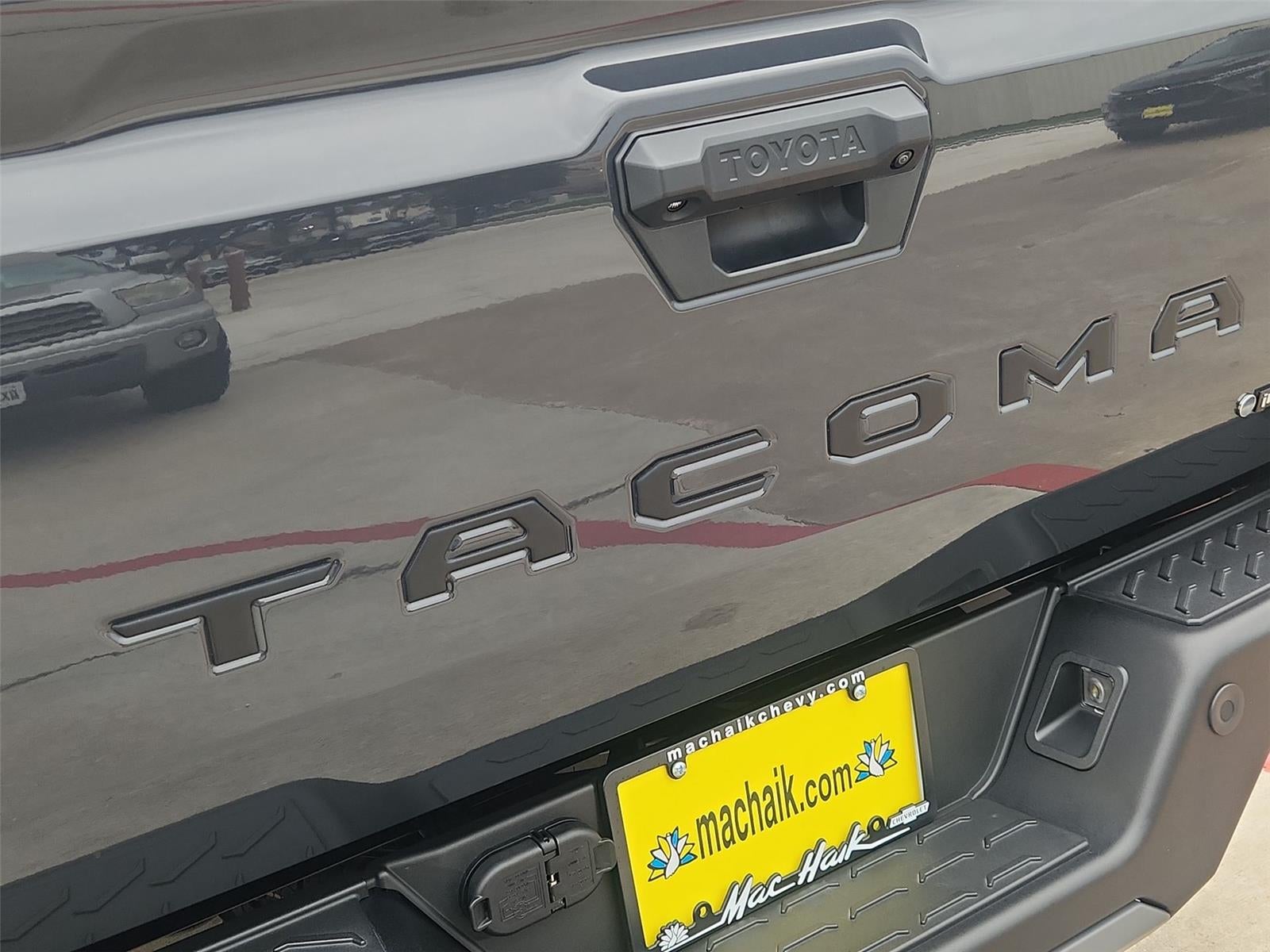 2025 Toyota Tacoma Trailhunter HV