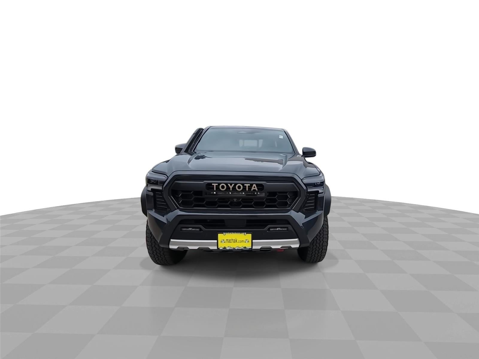 2025 Toyota Tacoma Trailhunter HV