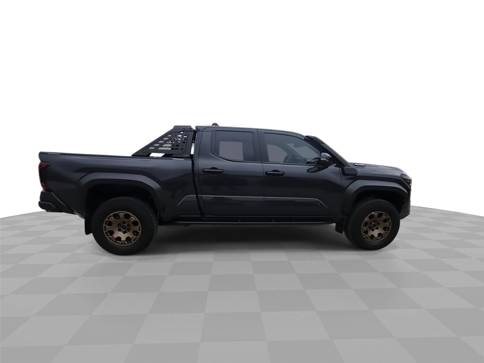 2025 Toyota Tacoma Trailhunter HV