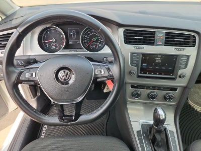 2016 Volkswagen Golf TSI S w/Sunroof