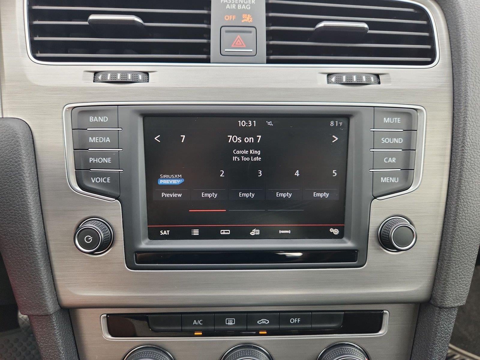 2016 Volkswagen Golf TSI S w/Sunroof