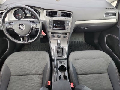 2016 Volkswagen Golf TSI S w/Sunroof
