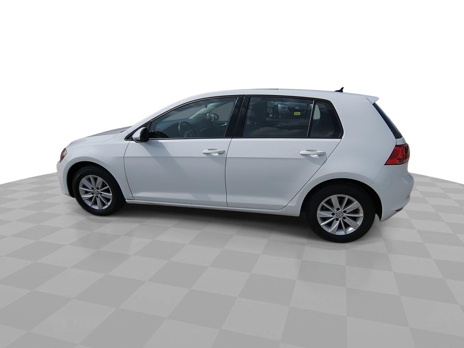 2016 Volkswagen Golf TSI S w/Sunroof